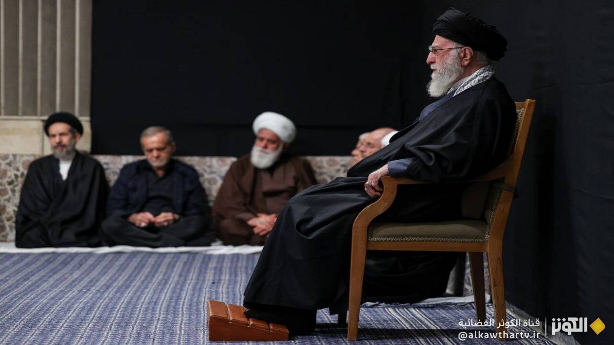  إحياء مراسم استشهاد السيدة الزهراء بحضور قائد الثورة 