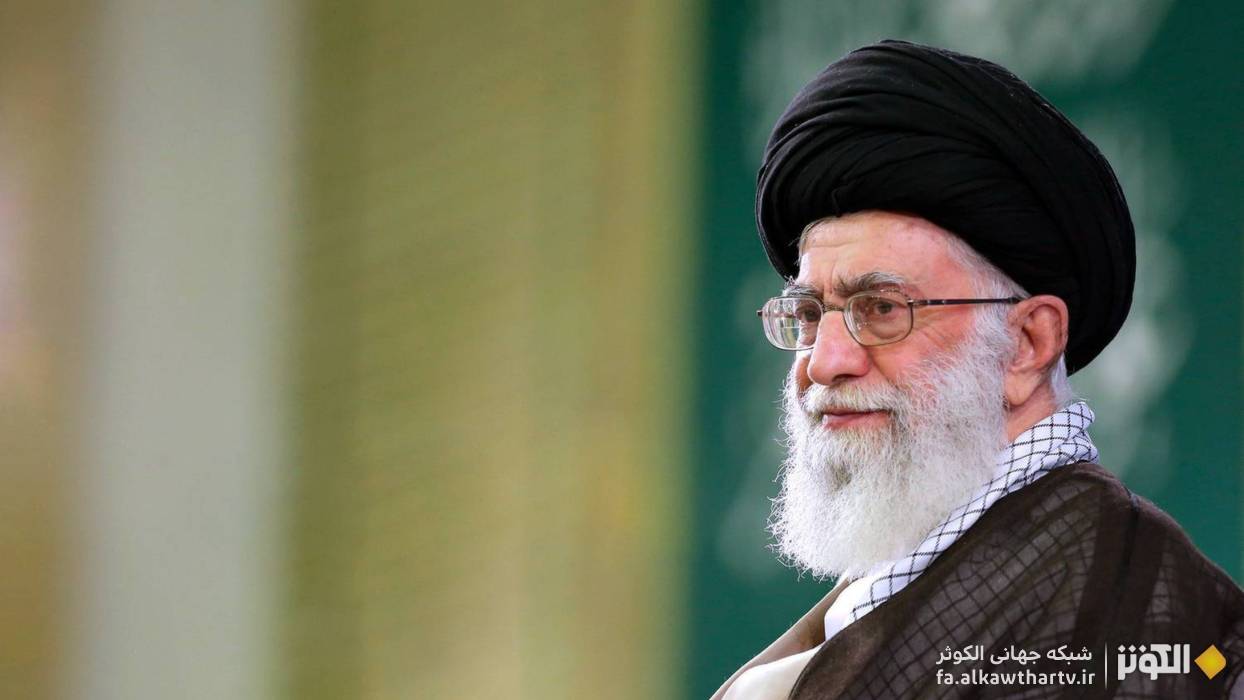 پاسخ محبت‌آمیز رهبر انقلاب به نامه نوه شهید حاجی‌زاده: توفیق حفظ قرآن بر شما مبارک باشد