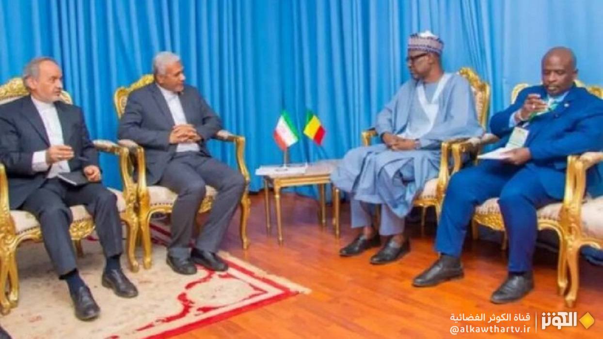 نقل رسالتين من وزير الخارجية الإيراني إلى وزيري خارجية النيجر ومالي