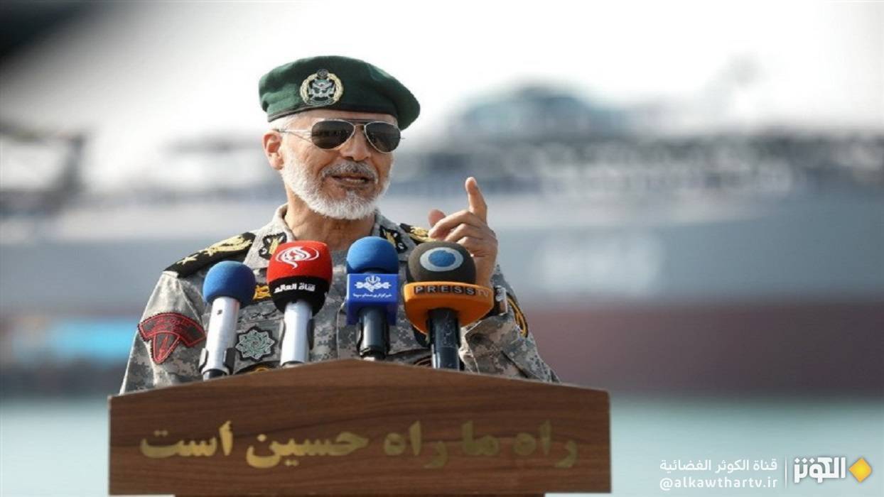 الأدميرال سياري: يجب أن نستفيد من أحدث التقنيات في القوة البحرية