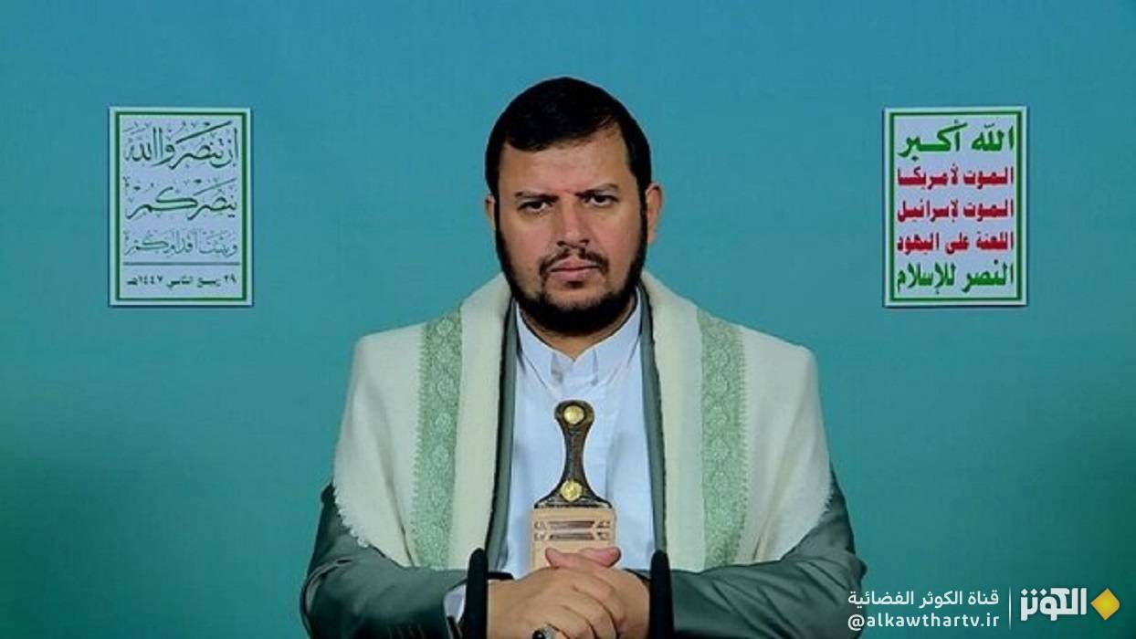  السيد الحوثي يحذر من حرب شيطانية ناعمة ويدين الصمت إزاء جرائم الإبادة في غزة