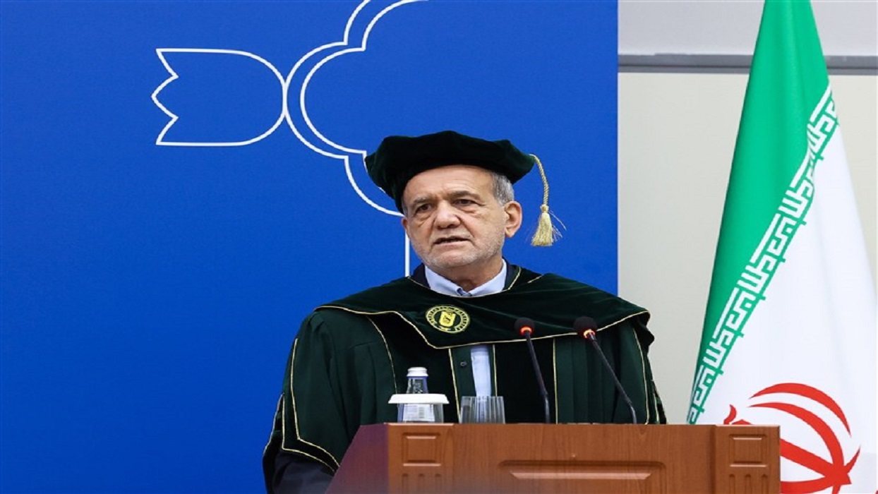 بزشكيان: سننشئ شبكة تعاون مستدامة بين القطاعين الخاصين الإيراني والكازاخستاني 